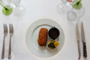 Cordon bleu de filet de poulet du restaurant gastronomique traditionnel L'Art de Vivre à Moosch dans le Haut-Rhin en Alsace