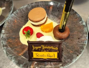 Photo d'un dessert maison du restaurant L'Art de Vivre à Moosch dans le Haut-Rhin en Alsace