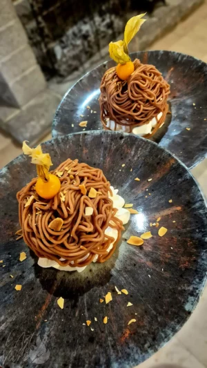 Photo d'un dessert maison du restaurant L'Art de Vivre à Moosch dans le Haut-Rhin en Alsace