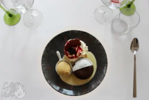 Moelleux au chocolat maison du restaurant gastronomique traditionnel L'Art de Vivre à Moosch dans le Haut-Rhin en Alsace