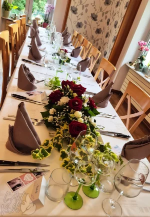 Réservation d'une grande table au restaurant L'Art de Vivre à Moosch dans le Haut-Rhin en Alsace