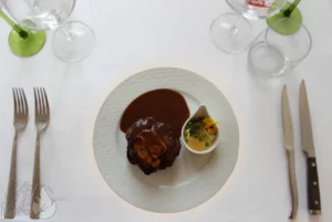 Tournedos de bœuf du restaurant gastronomique traditionnel L'Art de Vivre à Moosch dans le Haut-Rhin en Alsace